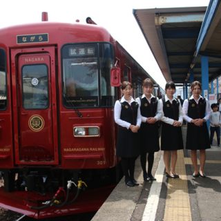 No.138　長良川鉄道ながらと桜と共に1