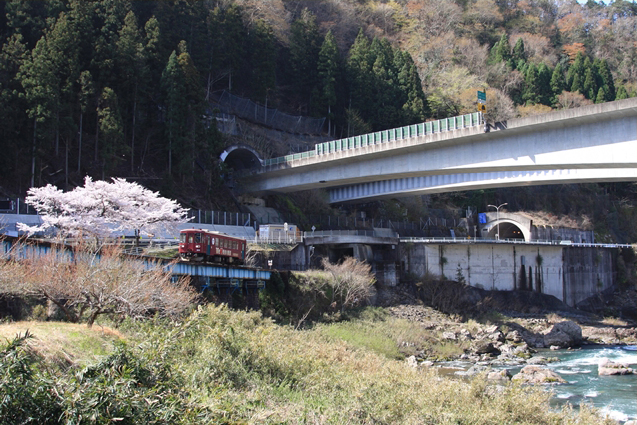 No.508　トリプルトンネルを抜けて