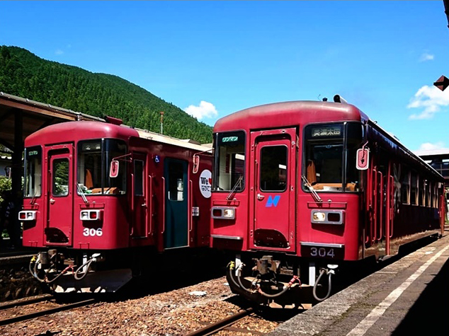 No.523　青空広がる郡上八幡駅