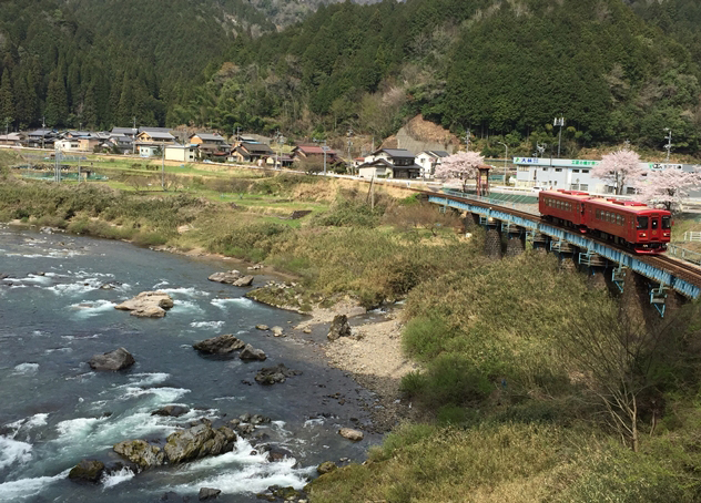 No.154　長良川沿いを走るながら