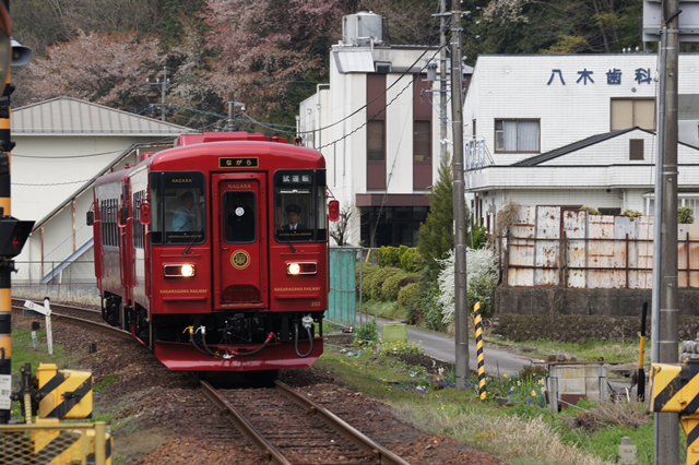 No.200　観光列車「ながら」