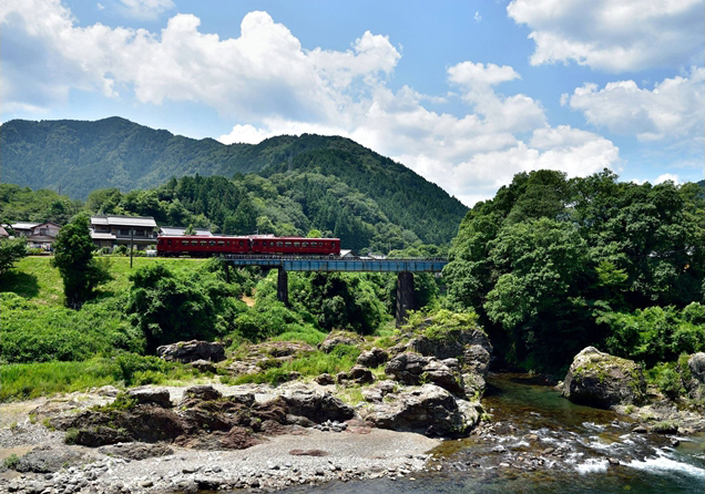 No.332　夏列車