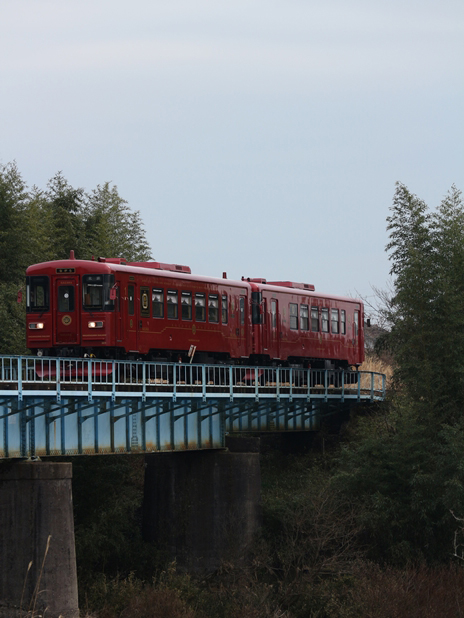 No.353　津保川を渡る観光列車ながら号